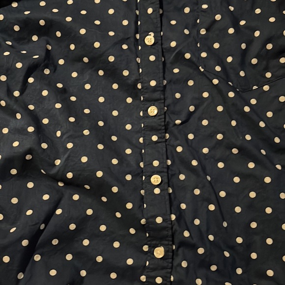 St Johns bay sleeveless shirt button down poka dot shirt - Picture 3 of 3